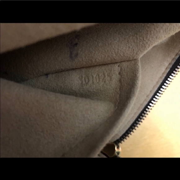 💯 Authentic Authentic Louis Vuitton Manhattan PM - Picture 6 of 7